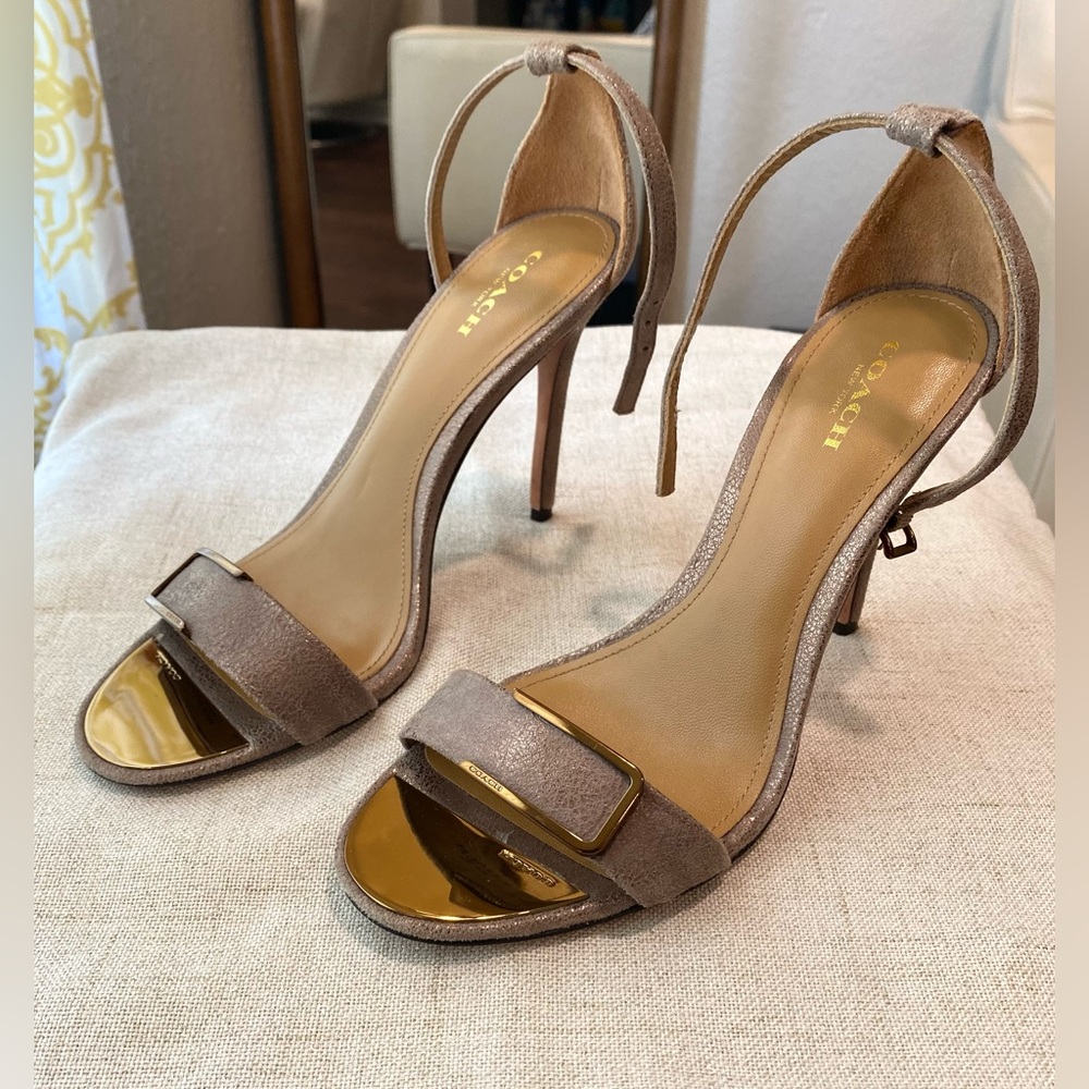 Coach Hampton Y2K Taupe with Brass detailing Ankle Strap Heel size 7.5 B